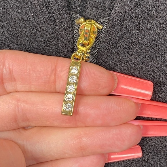 89th and Madison black and gold long sleeve three quarter blouse size XL - Picture 3 of 15